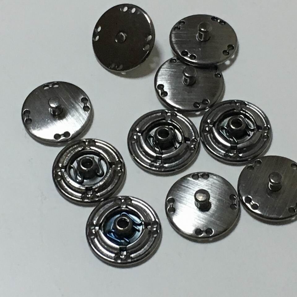 Кнопки серебристые 15 мм